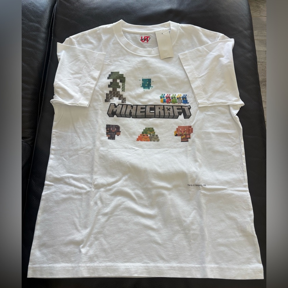 Customized Minecraft T-Shirt Size Men’s M - Picture 2 of 4